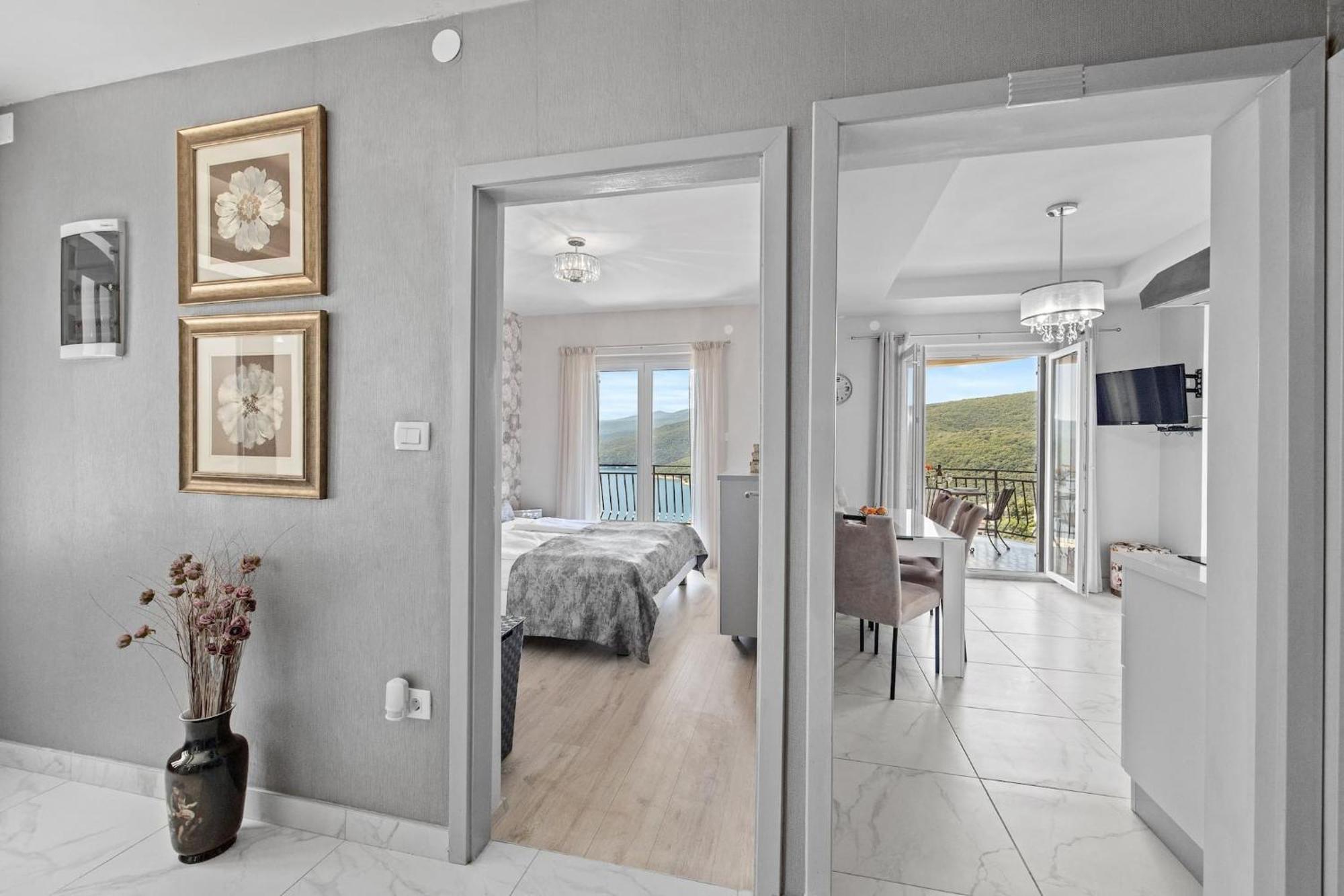 Apartments Lady M Rabac Exterior foto